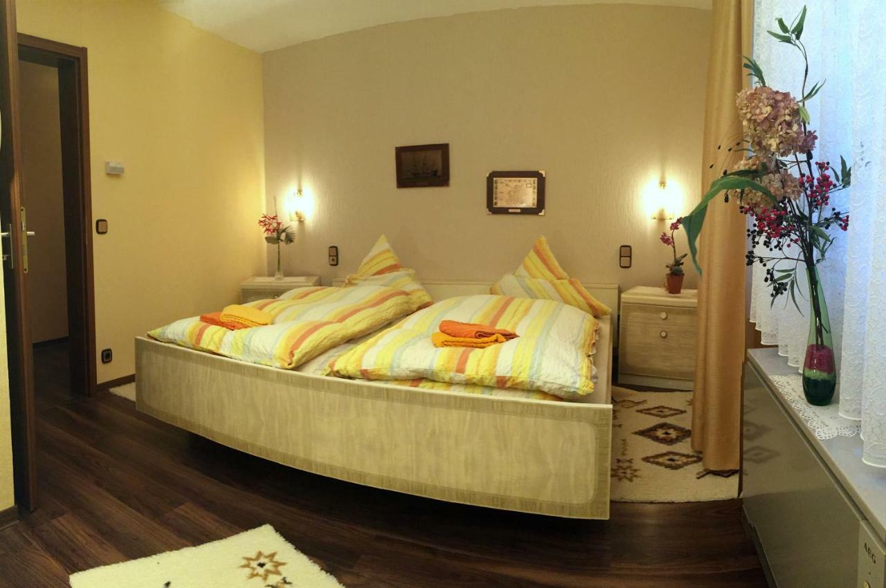 Ferienwohnung Schneider Ormesheim Exteriér fotografie